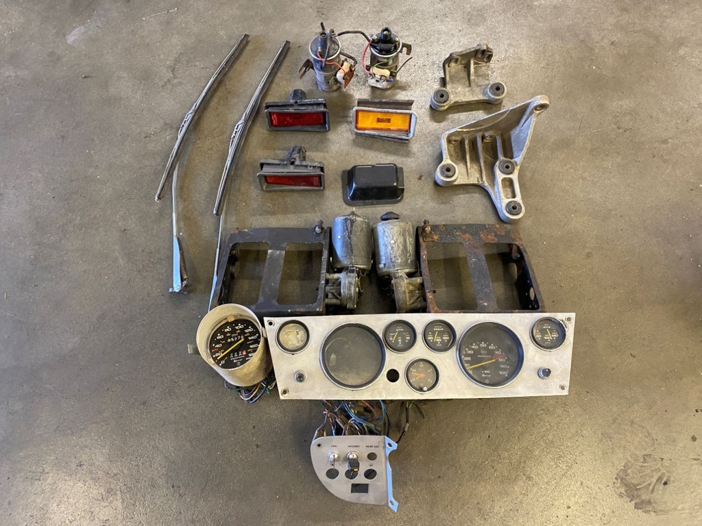 ( Pièces divers ) + Fanale posteriore "Carello" originali, usati. etc..