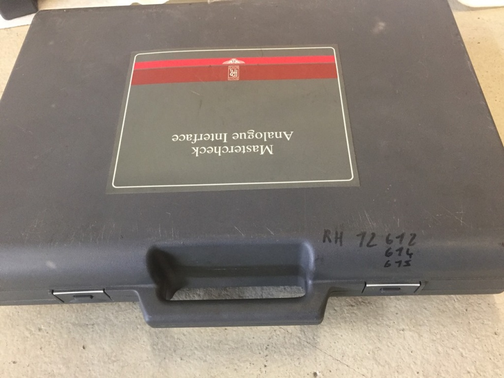 MASTER CHECK ANALOGUE INTERFACE (TESTER)