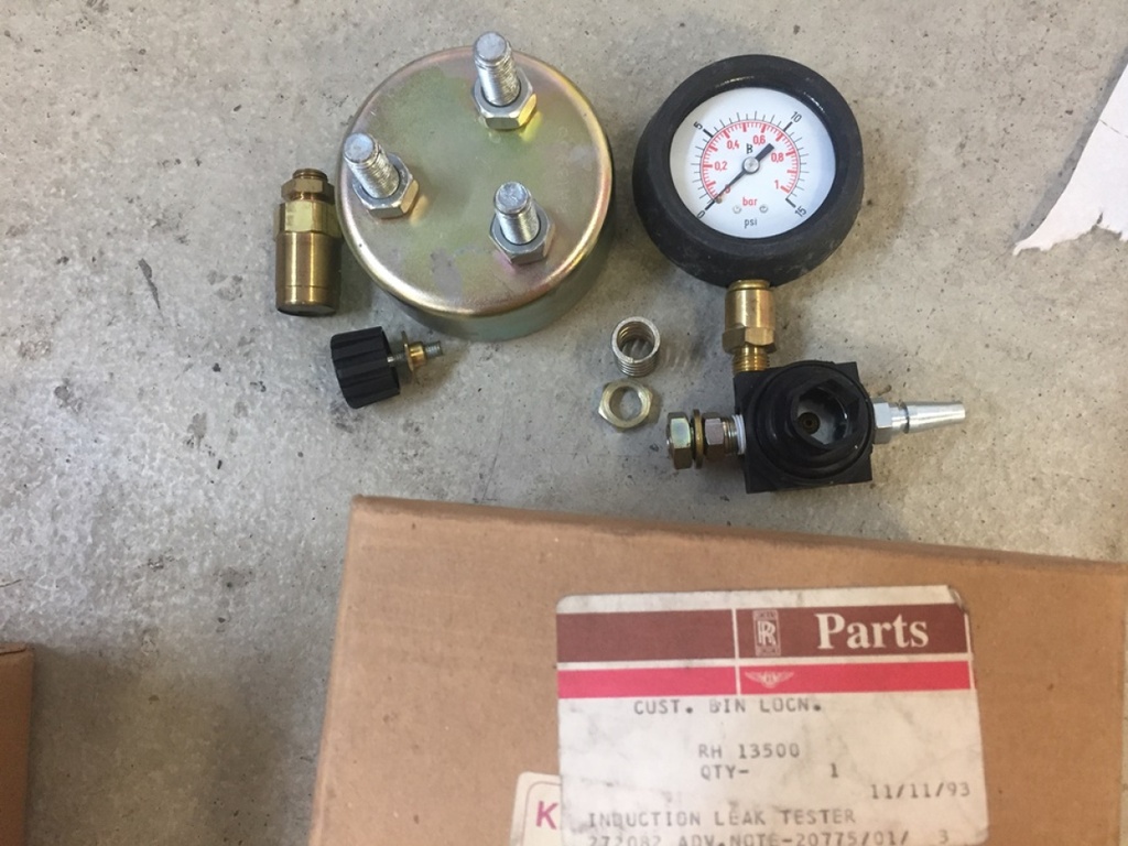 Testeur des fuites du système d'admission