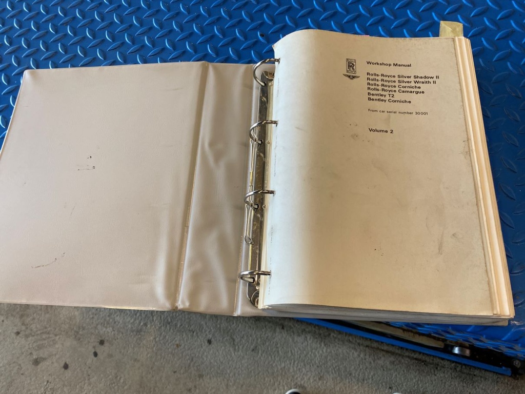 Manuels d'atelier pour Silver Shadow 11 et ses dérivés "Vol 2" 