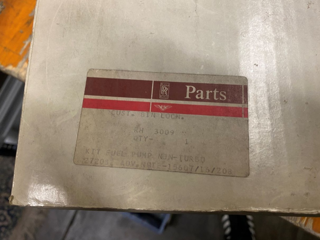KIT DE RÉDUCTION DU BRUIT DE LA POMPE À CARBURANT NON TURBO