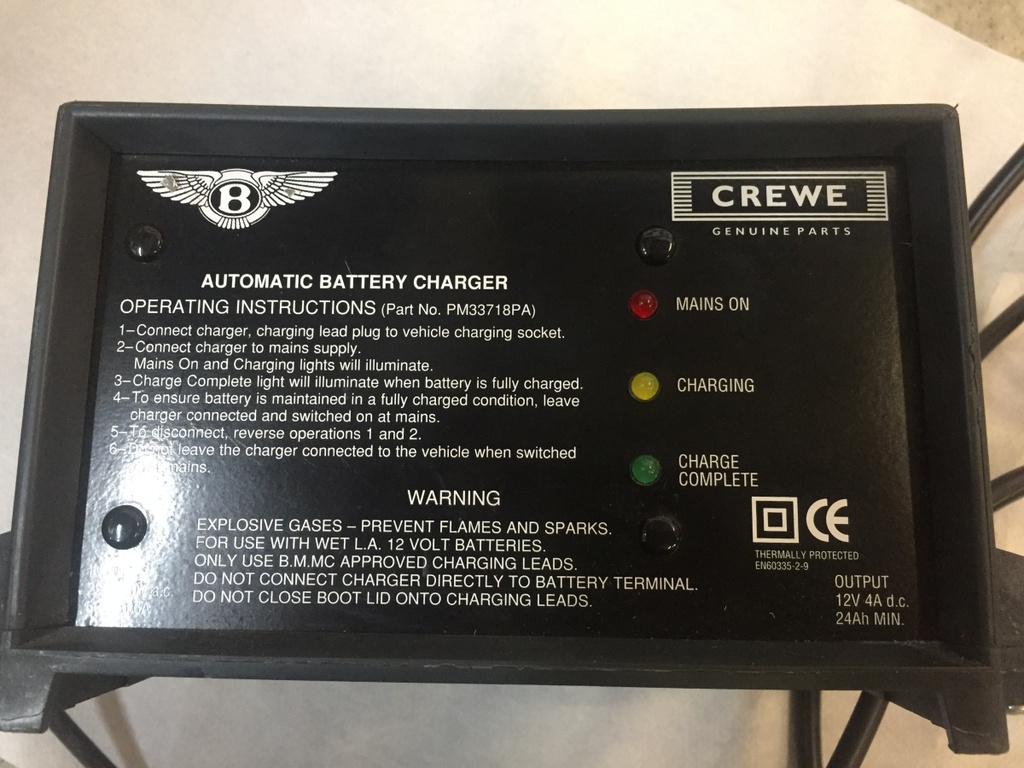 Chargeur de batteries 12V 3.5A