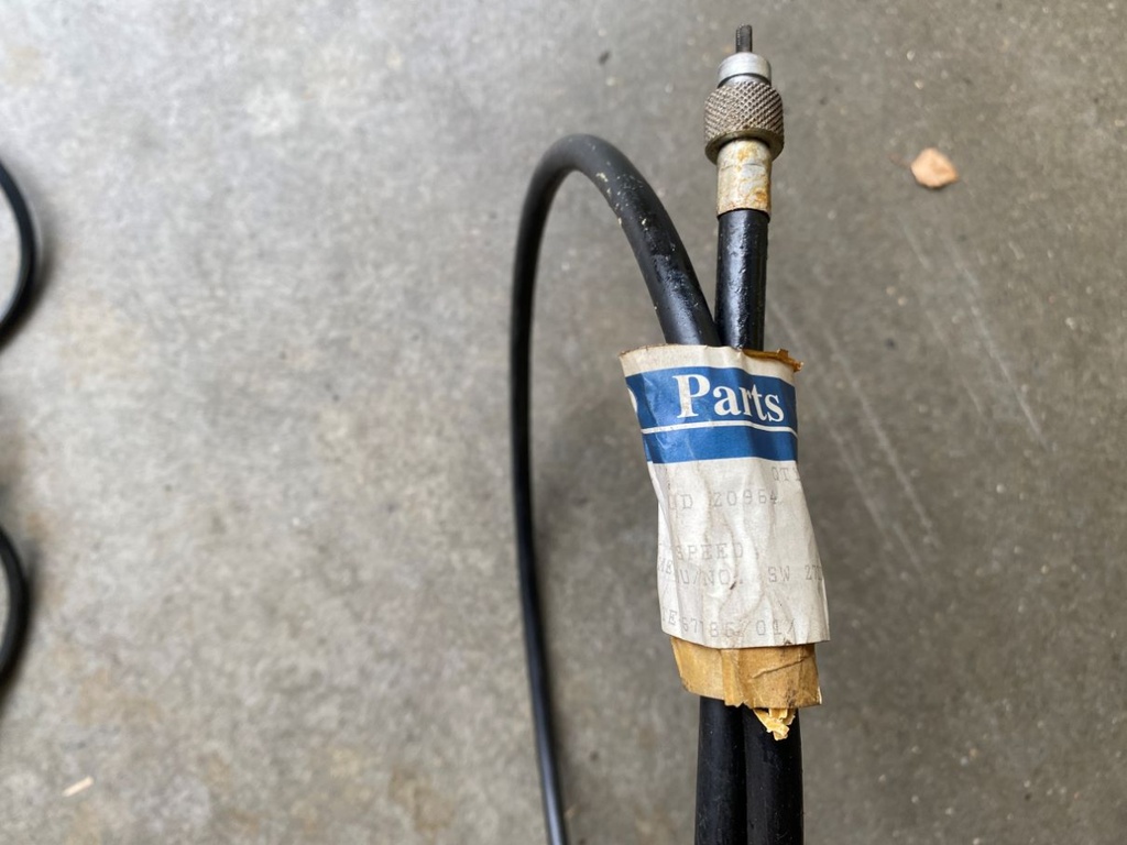 Câble d'entraînement de vitesse