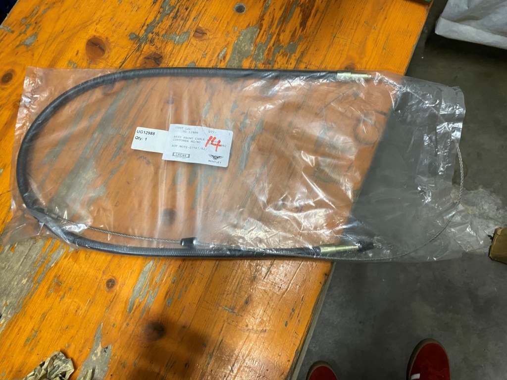 Câble de frein avant (parking) conduite à droite RHD