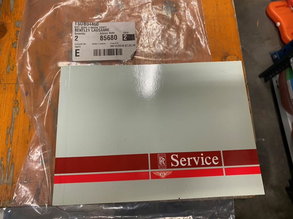 Carnet de services de continuation pour les modèles Continental. 