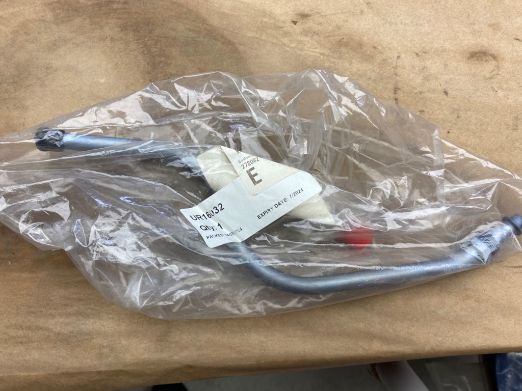  Tuyau d'alimentation de pompe de frein avant