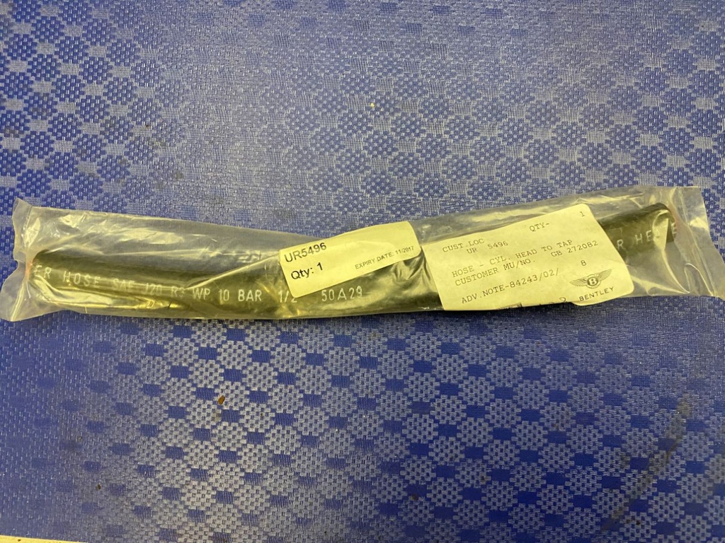 Tuyau chauffant entre la culasse et le robinet d'eau 