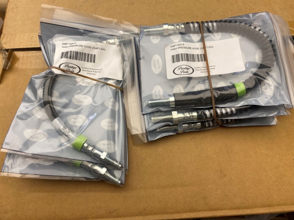 Tuyaux de frein flexibles pour l'étrier Avant "2 PAR ROUES" 