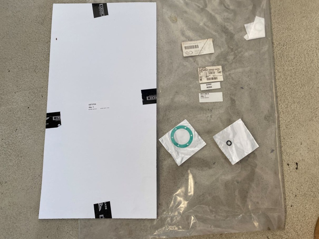 Kit d'extrémité inférieure / joint de puisard joint torique de la jauge et le joint émetteur de niveau d'huile