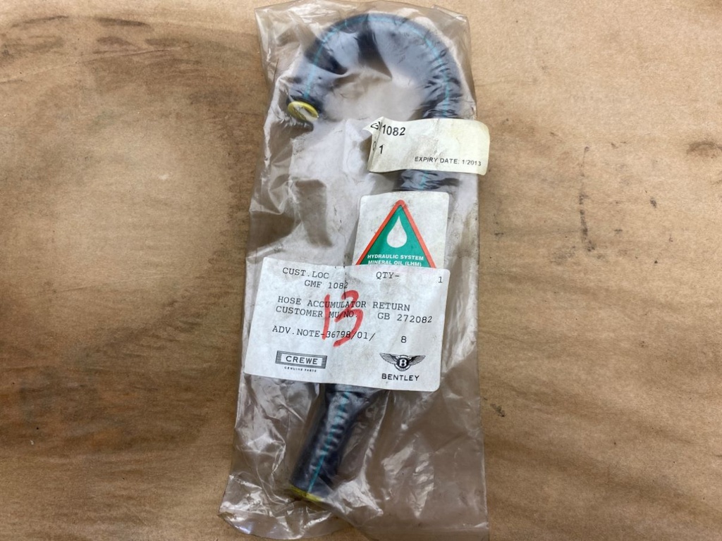 TUYAU DE RETOUR AVANT SPHÈRE D'ACCUMULATEUR 