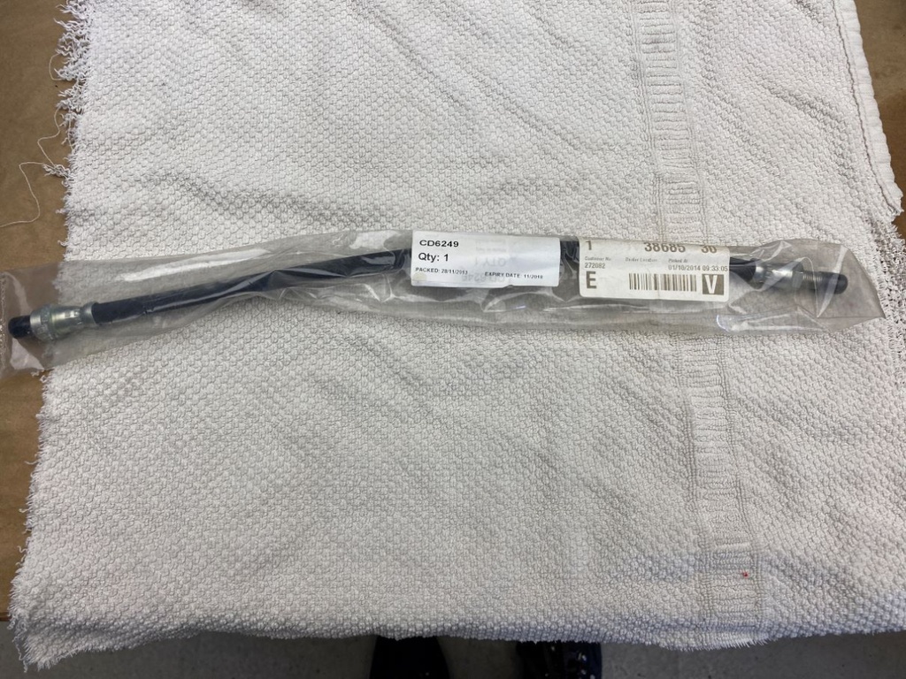 Flexible en caoutchouc pour les freins arrière (un tuyau par voiture) 