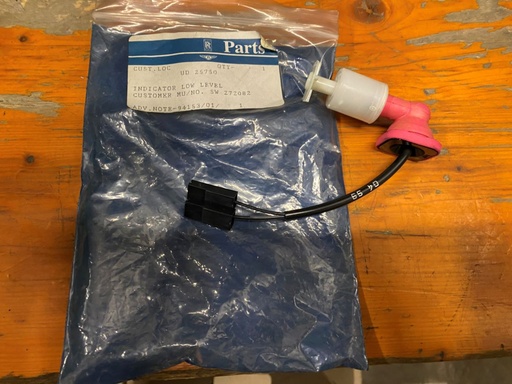  Indicateur de niveau de liquide de refroidissement 