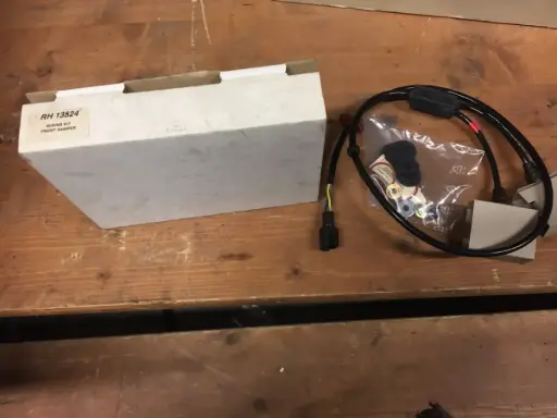 Kit câble d'amortisseur avant