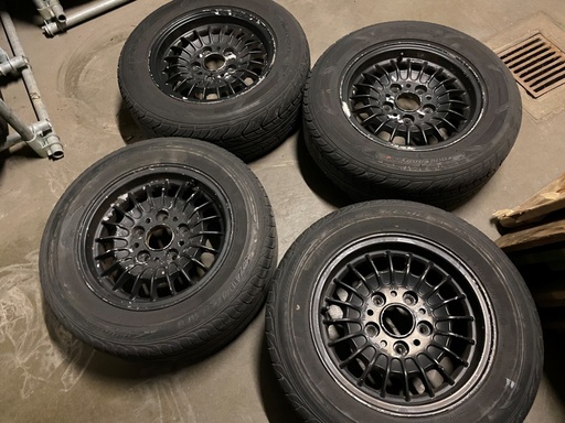  Jante aluminium d'origine pneus 205 -60-14 