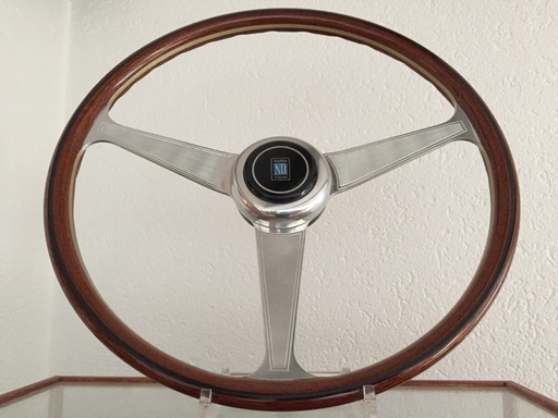  NARDI Volant avec moyeu