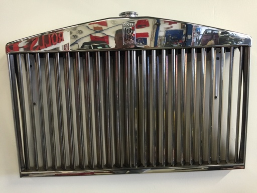 Calandre avant complète d'origine avec emblême rétractable