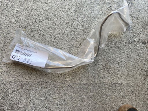 Le plus long des deux tuyaux d'étranglement