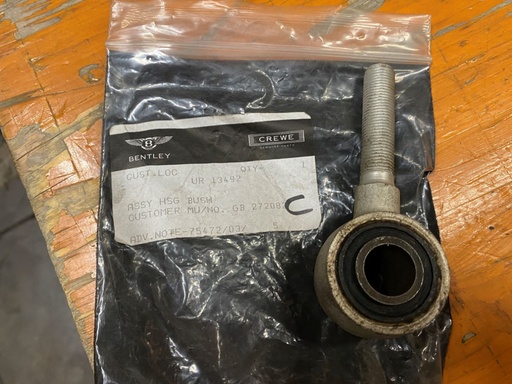 Boîtier et assemblage douille sous- châssis avant