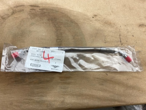 Tuyaux de frein (sous le plancher du conducteur) 