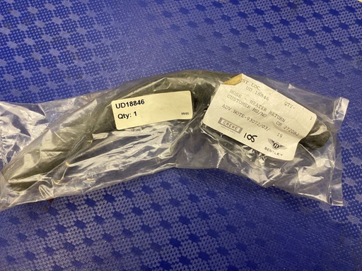 Tuyau de retour de chauffage entre le moteur et la matrice chauffante 