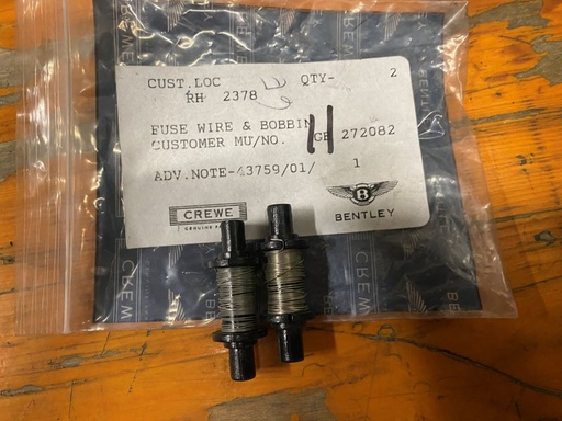 Bobine de fil fusible imprimée en 3D pour transporter le fil de fusible de rechange. 