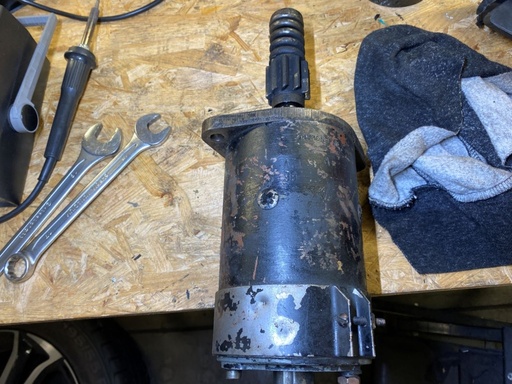 Démarreur d'origine BJ8